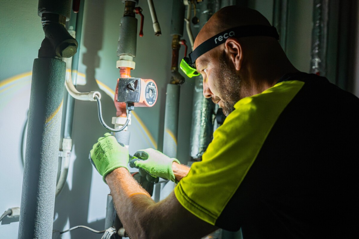 Osvětlení RECA pro dílny a staveniště