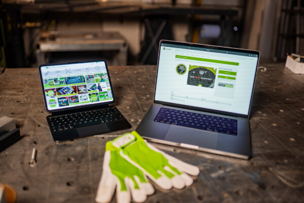 RECA eShop pro rychlé online objednávání spojovacího materiálu, nářadí a vybavení.