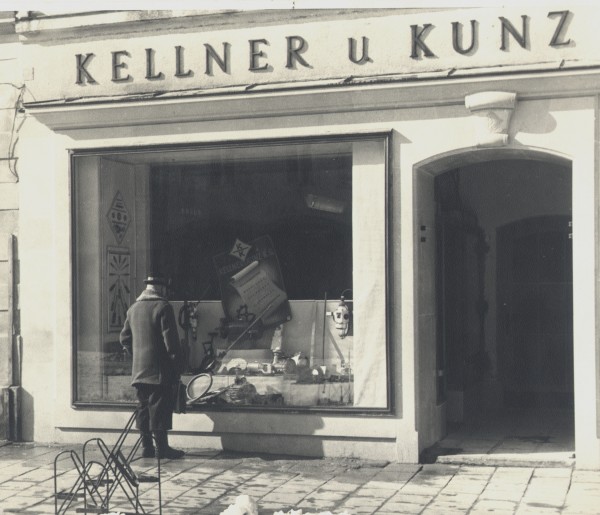 Založení pobočky Kellner & Kunz v rakouském Welsu.