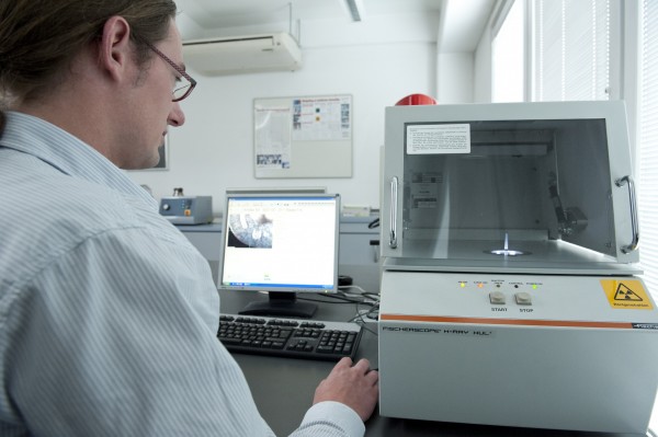 Měření tloušťky vrstvy