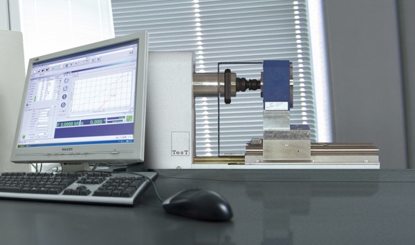 Zkouška tření a točivého momentu