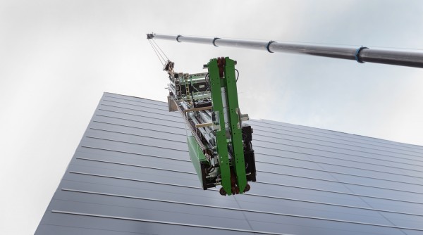 Budování moderní logistické přístavby