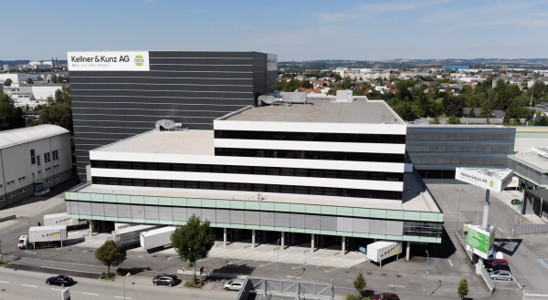 Pohled na dokončené logistické centrum